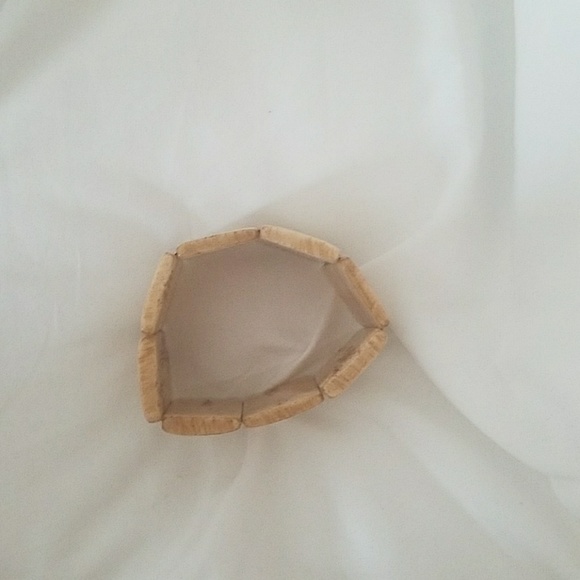 Bracelet - Picture 3 of 4